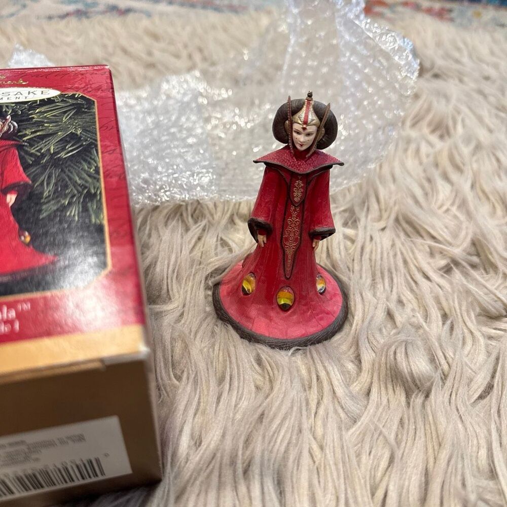 1999 Hallmark Keepsake Queen Amidala Ornament from Star Wars: Episode I The Phan - Picture 2 of 3